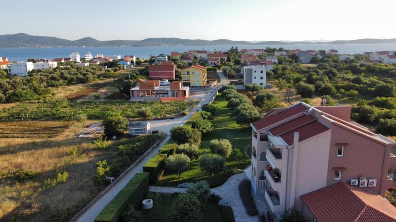 Luxury Apartments Garden Sukošan Dış mekan fotoğraf